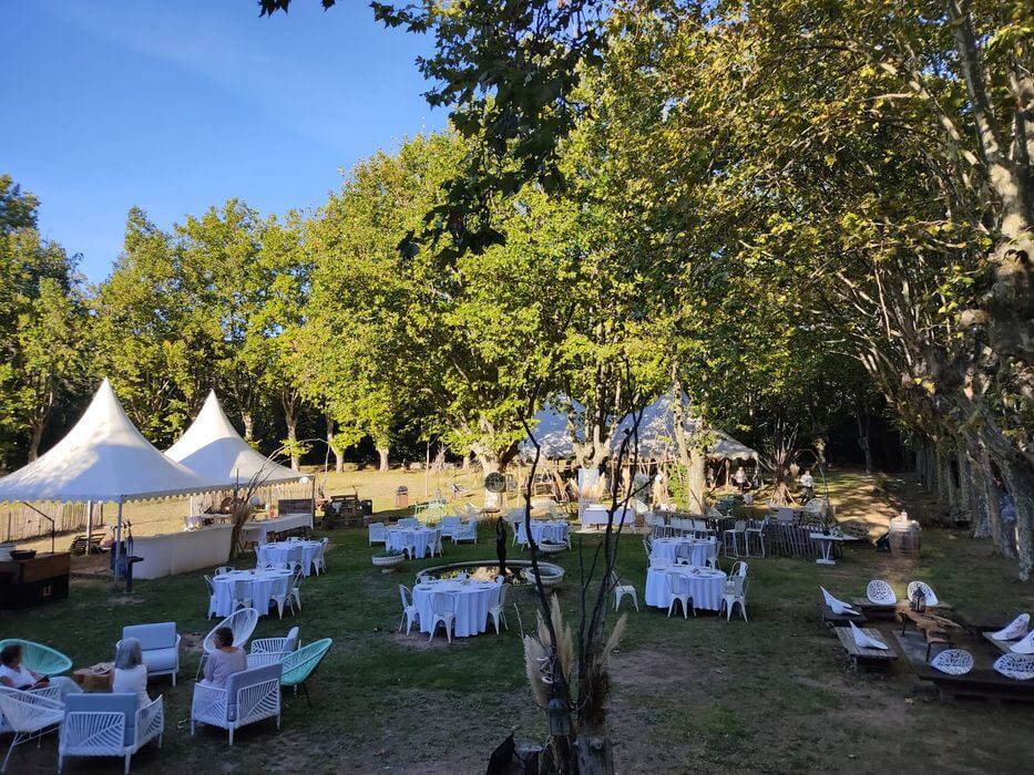 Location du jardin du domaine Pech Laurier, pour l'organisation de votre mariage dans l'Hérault